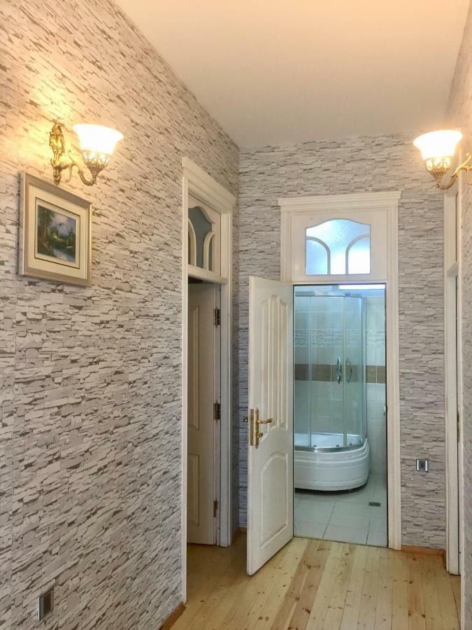 Raffles Garden Villa غابالا المظهر الخارجي الصورة