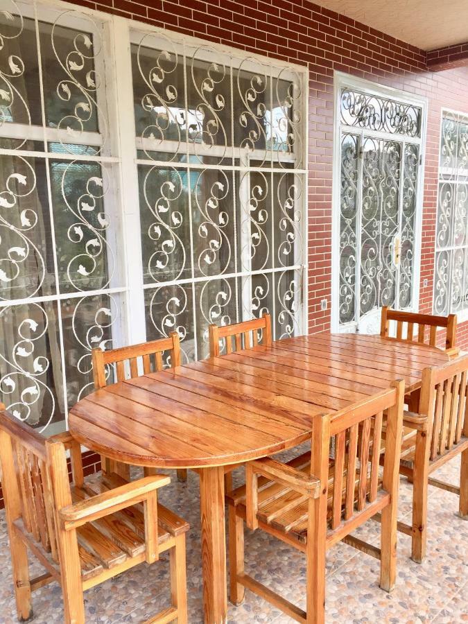 Raffles Garden Villa غابالا المظهر الخارجي الصورة